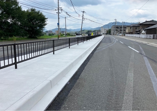 防草型歩車道ブロック
